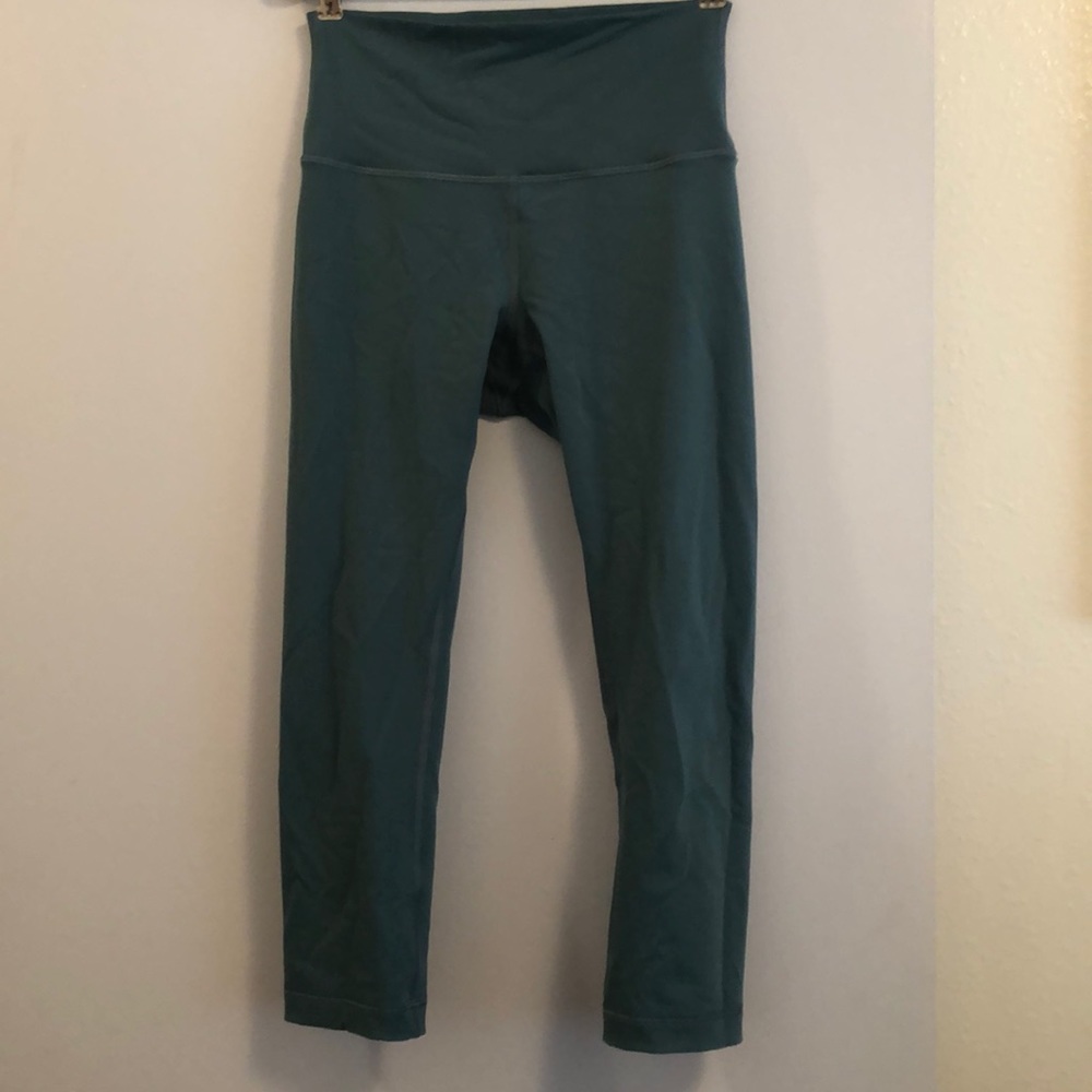 Lululemon Wunder Under Crop
